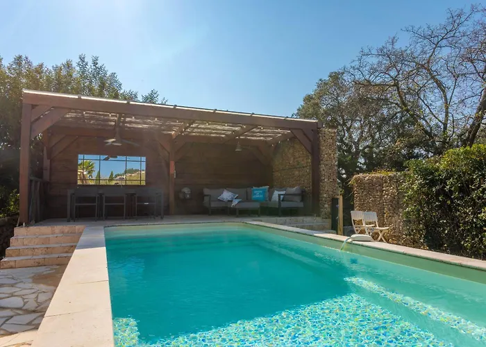 La Petite Maison Jaune Hébergement de vacances