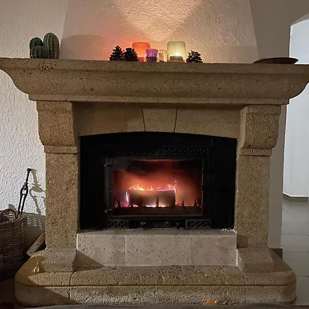 La Petite Maison Jaune * Grimaud
